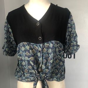 EUC First Option shirt, Size L